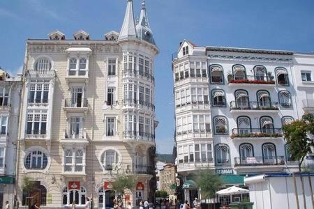 Apartamento 2 Centrico Garaje Wi-Fi Para Trabajar Apartment กาสโตร-อูร์เดียเลส ภายนอก รูปภาพ